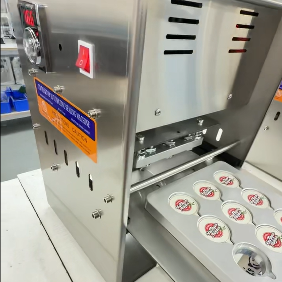 Coffee Tea Machine - Automatische Boba-thee/koffie plastic/papieren beker verzegelmachine met