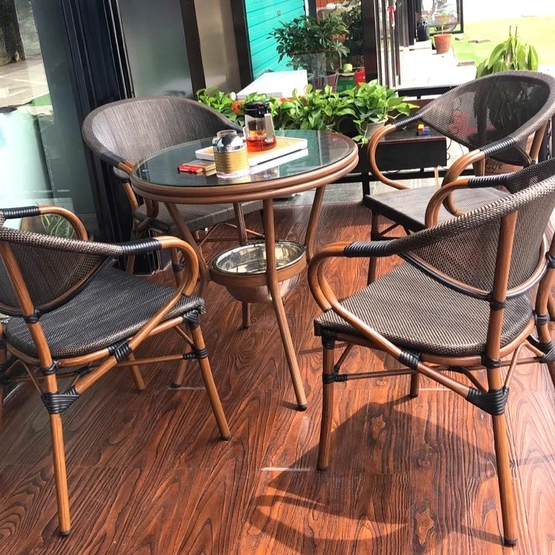 Coffee Tea Garden - Buitentuin rotan binnenplaats rotan theetafel stoelcombinatie