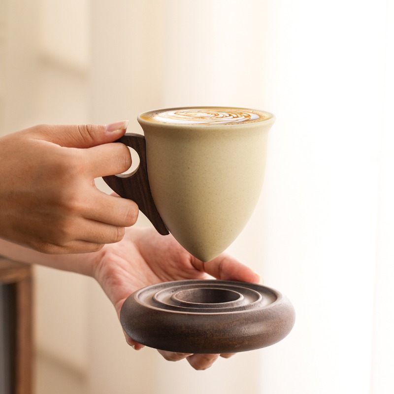 Creatieve bruine keramiek en h - Coffee Tea Garden recensie en prijs