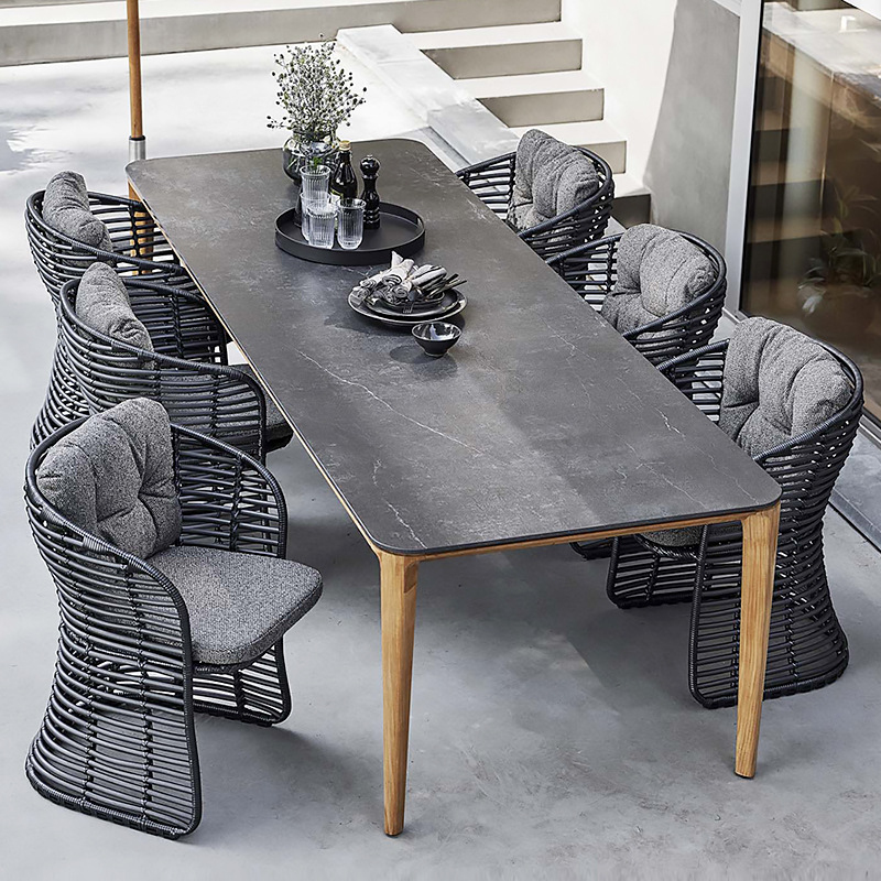 Tafels en stoelen Binnenplaats - Coffee Tea Garden recensie en prijs